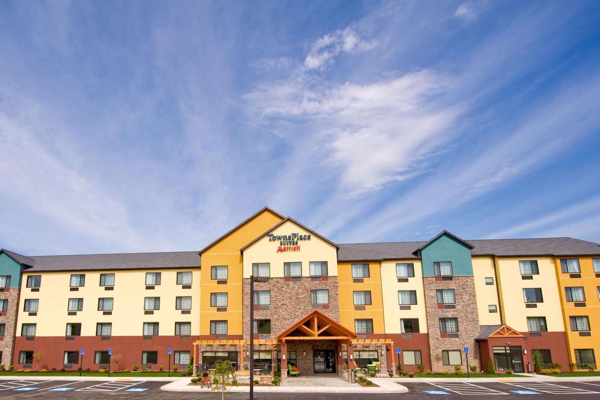 Towneplace Suites By Marriott Scranton Wilkes-Barre Moosic Exterior foto