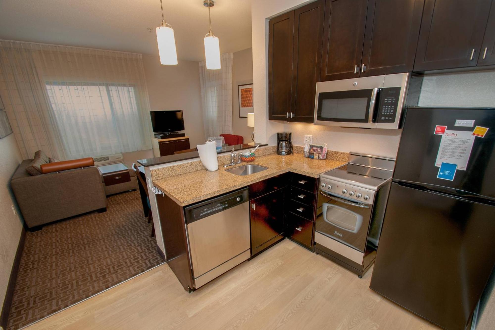 Towneplace Suites By Marriott Scranton Wilkes-Barre Moosic Exterior foto